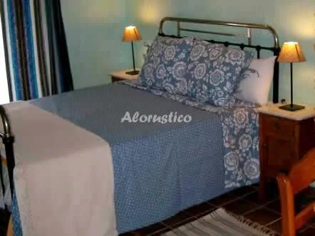 LA CASA DE LA ABUELA CLOTILDE-HABT. EL TRANCO en HORNOS DE SEGURA — miniatura 5