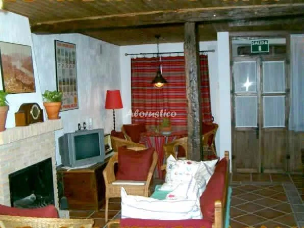LA CASA DE LA ABUELA CLOTILDE-HABT. EL TRANCO en HORNOS DE SEGURA — miniatura 6
