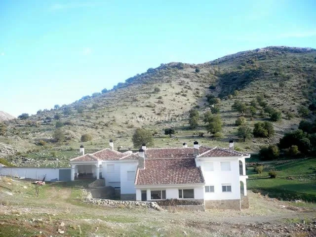 APTOS MONTE DE LAS ÁNIMAS - APTO V en VALDEPEÑAS DE JAEN — miniatura 6