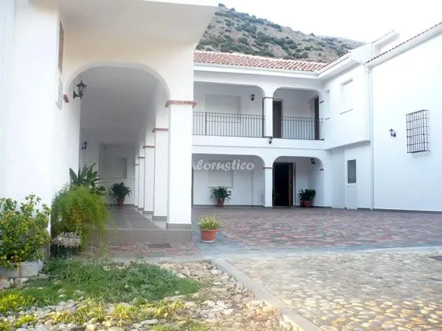APTOS MONTE DE LAS ÁNIMAS - APTO V en VALDEPEÑAS DE JAEN — miniatura 4