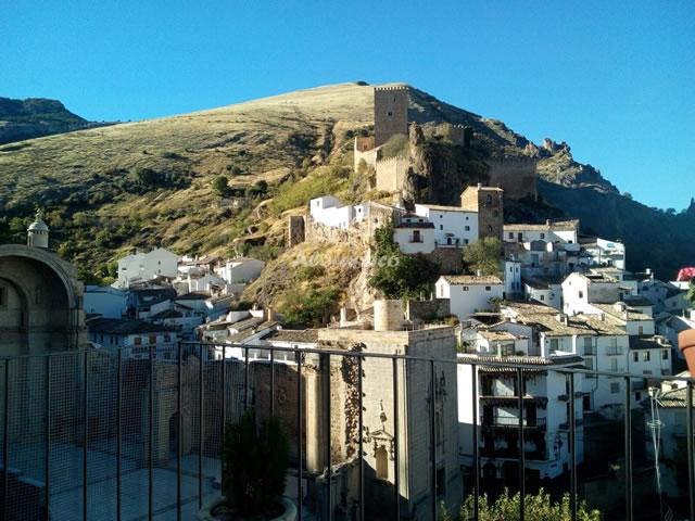 APARTAMENTO PEÑA DEL REY - 2 en CAZORLA — foto principal