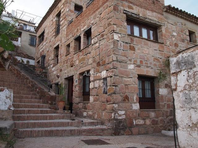 POSA LA CESTERIA en BAÑOS DE LA ENCINA — foto 2