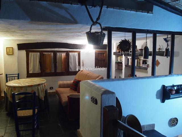 POSA LA CESTERIA en BAÑOS DE LA ENCINA — foto 3