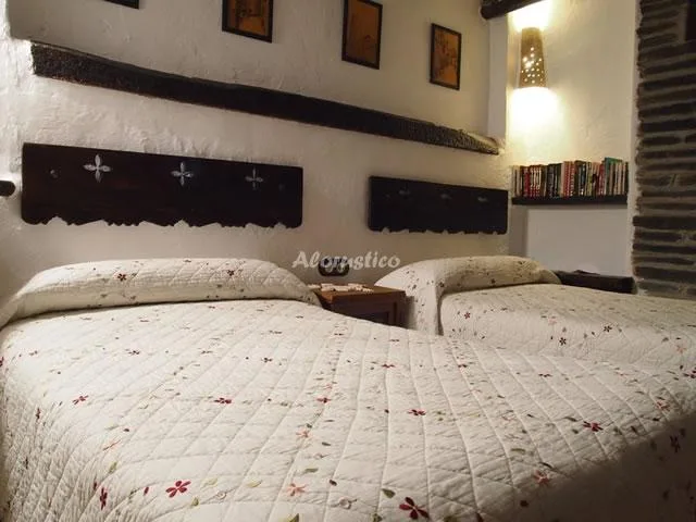 POSA LA CESTERIA en BAÑOS DE LA ENCINA — miniatura 5