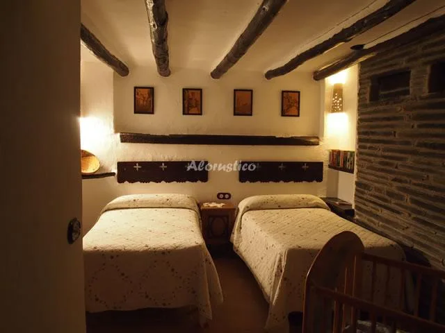 POSA LA CESTERIA en BAÑOS DE LA ENCINA — miniatura 21