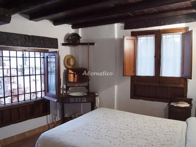 POSA LA CESTERIA en BAÑOS DE LA ENCINA — miniatura 6