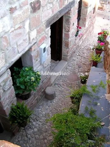 POSA LA CESTERIA en BAÑOS DE LA ENCINA — miniatura 15