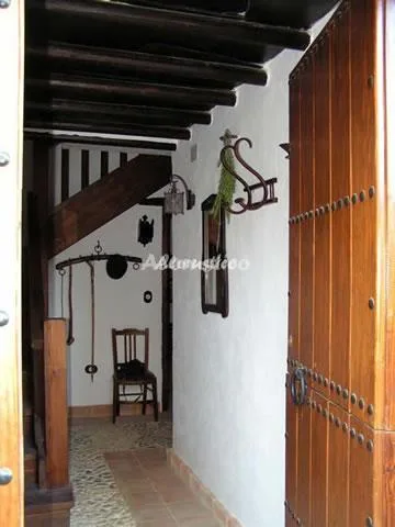 POSA LA CESTERIA en BAÑOS DE LA ENCINA — miniatura 23