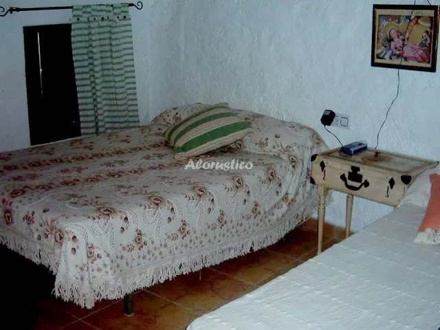 CORTIJO RAFAEL DE LA TORRE en ARBUNIEL — miniatura 13
