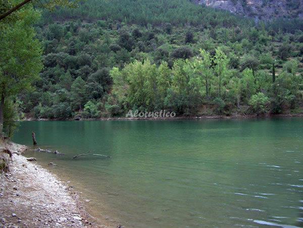 Alojamiento turístico BUNGALOWS RIO LOS MOLINOS en SILES, JAÉN