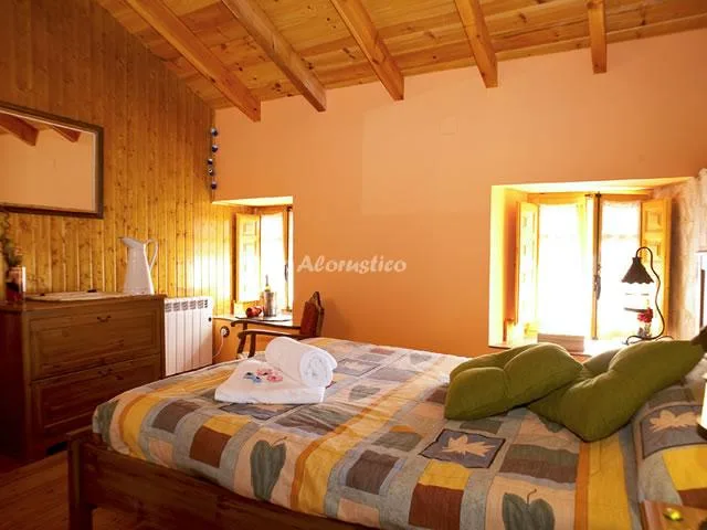 CASA RURAL ENTRE VALLES en BENLLERA — miniatura 13