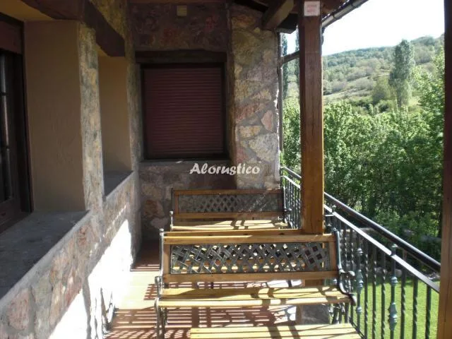 VALLE DEL TUÉJAR- MATRIMONIO ABUHARDILLADA en TARANILLA — miniatura 8