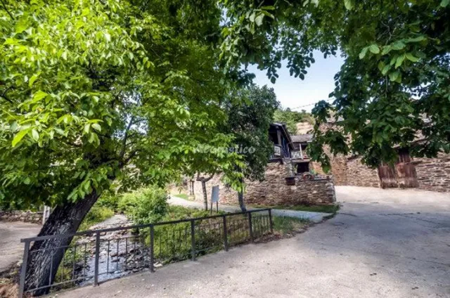 CASA AMELIA en ANLLARES DEL SIL — miniatura 7