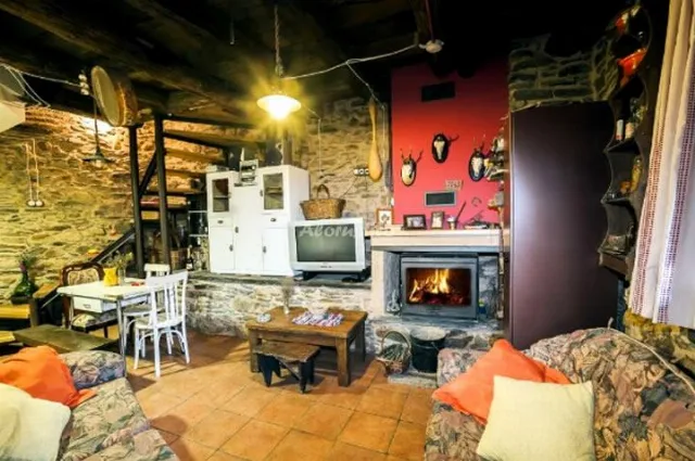 CASA AMELIA en ANLLARES DEL SIL — miniatura 8