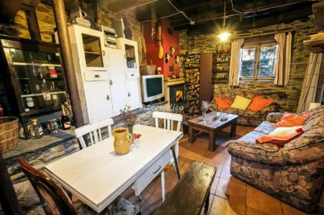 CASA AMELIA en ANLLARES DEL SIL — foto 3