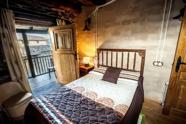 CASA AMELIA en ANLLARES DEL SIL — miniatura 15