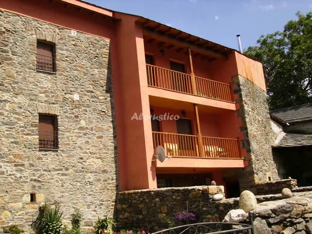 CASA ANTONIO Y BENINA en VILLABLINO — miniatura 9