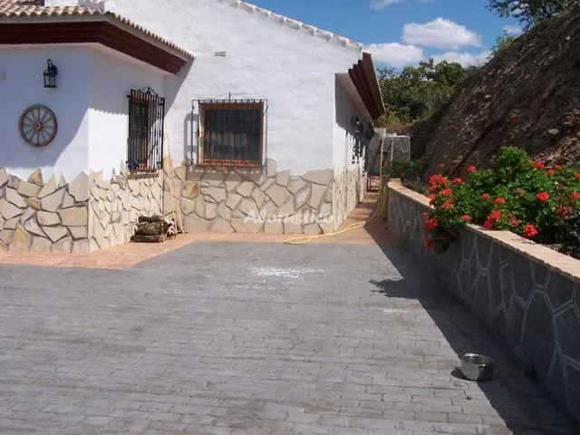 CASA LAS ESPARRAGUERAS en CÓMPETA — foto 2
