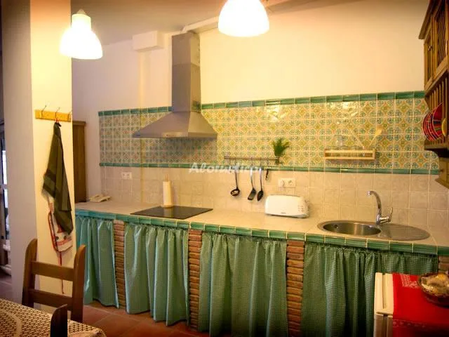 CASITAS DE CAÑOSANTO--ALGARROBO en CAÑETE LA REAL — miniatura 11