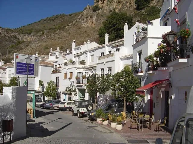FINCA CARINA-BODEGA en FRIGILIANA — miniatura 15