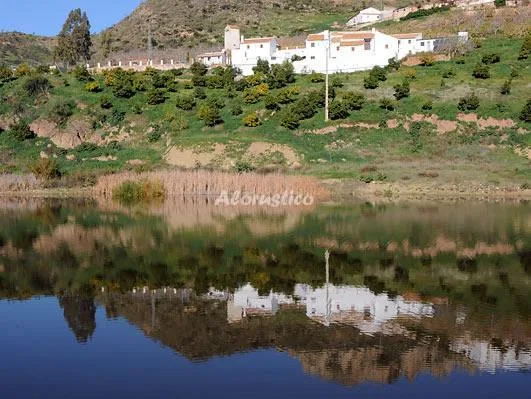 CASAS RURALES LA HUERTA-LA YEGÜERIZA PLANTA BAJA en CAMPANILLAS — foto 2