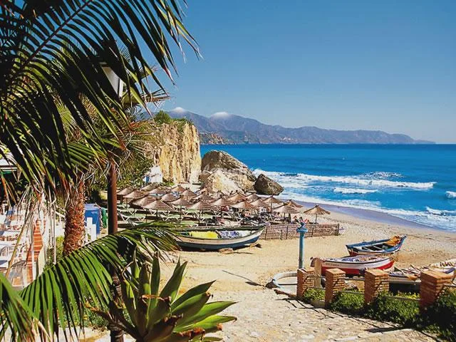 VILLA KAREN en NERJA — miniatura 7