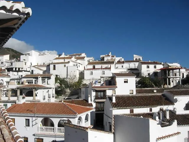 CASA LOS PÉREZ en SEDELLA — miniatura 6