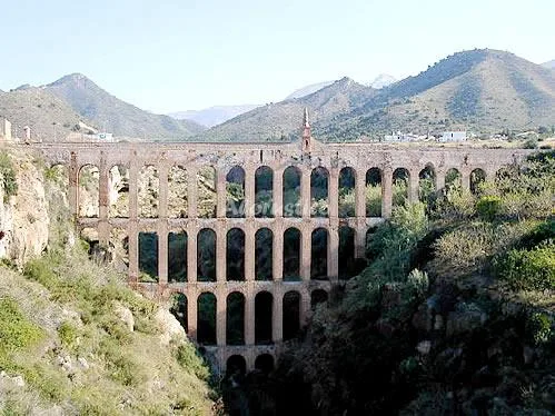Alojamiento turístico VILLA MIMOSAS en NERJA · MÁLAGA