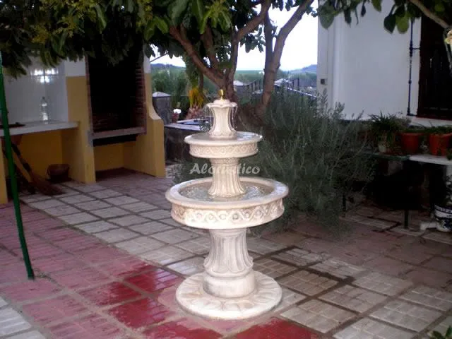 LA VEGUILLA en CUEVAS DEL BECERRO — miniatura 7