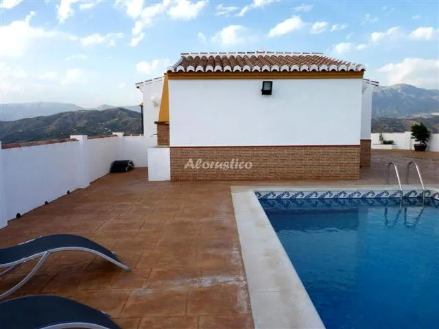 CASA BALCÓN DE LA AXARQUÍA en ALMÁCHAR — miniatura 6