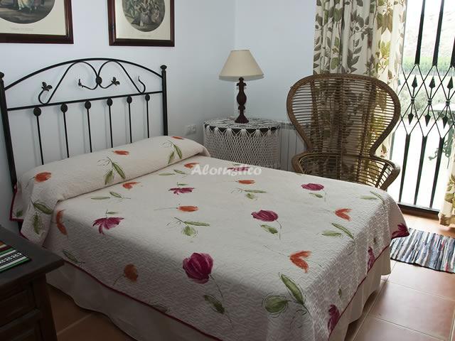 CASA ISLA DEL GENIL en CUEVAS BAJAS — foto 2