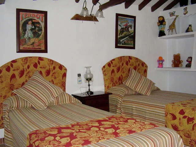 CASA LOS ROJAS en GUARO — miniatura 5