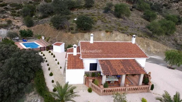CASA EL EMIGRANTE en ÁLORA — miniatura 10