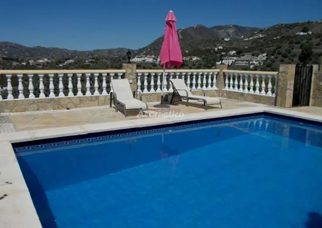 CORTIJO TRIVIÑO en FRIGILIANA — miniatura 8