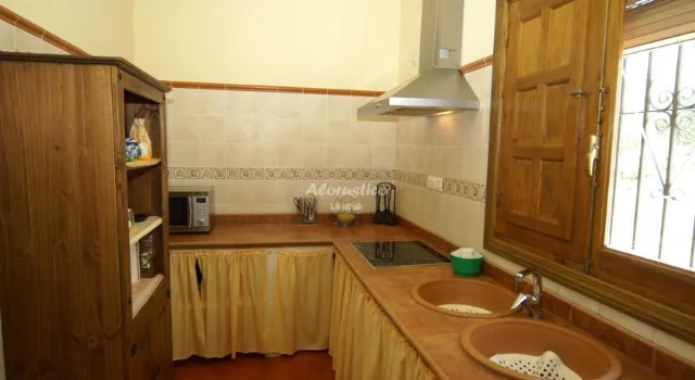 CASA PARLADES en COLMENAR — foto 2