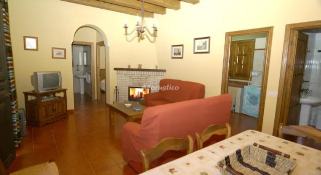 CASA PARLADES en COLMENAR — miniatura 7