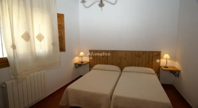 CASA PARLADES en COLMENAR — miniatura 12