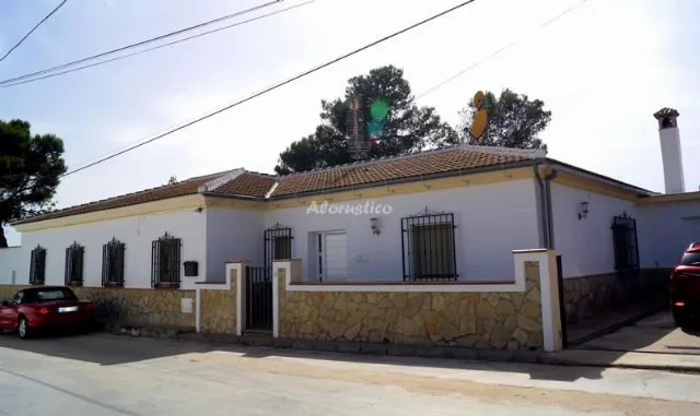 Alojamiento turístico LA CASA DE LÚ en ESTACIÓN DE SALINAS · MÁLAGA