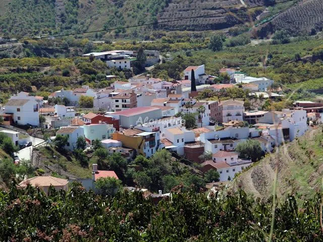 Alojamiento turístico CASA DEL AGUA en BENAMARGOSA · MÁLAGA