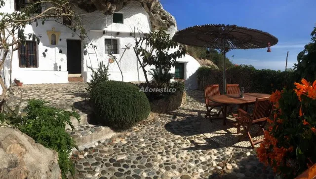 Alojamiento turístico CUEVA DEL PICO en MIJAS · MÁLAGA