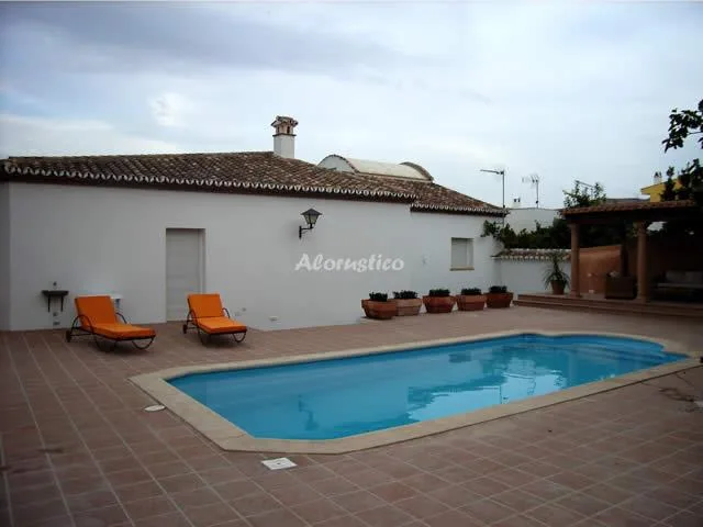 LA ALCAZABA DE SERRATO en SERRATO — miniatura 8
