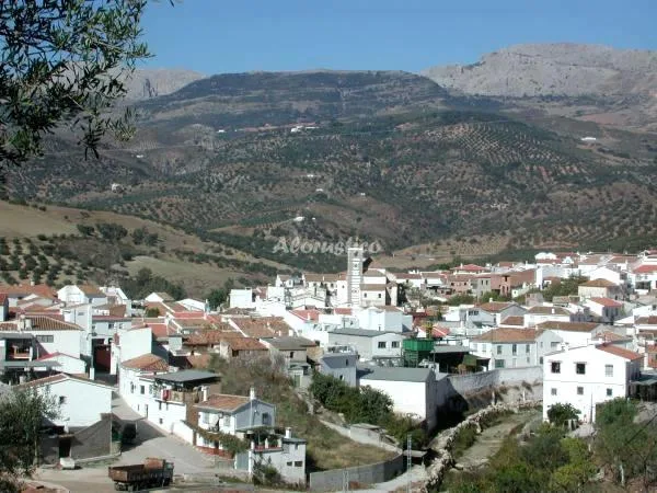 Alojamiento turístico CONJUNTO EL MIRADOR en RIOGORDO · MÁLAGA