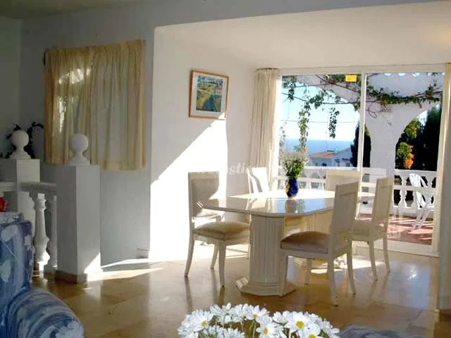 VILLA NOELIA en NERJA — miniatura 4