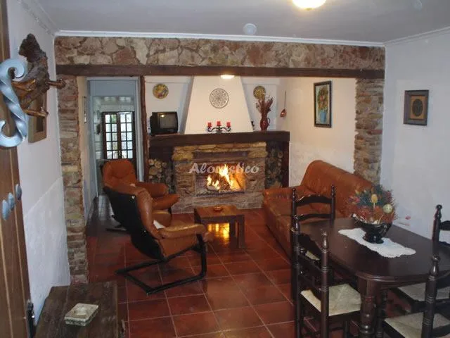 CASA DOLORES en CUEVAS DEL BECERRO — miniatura 6