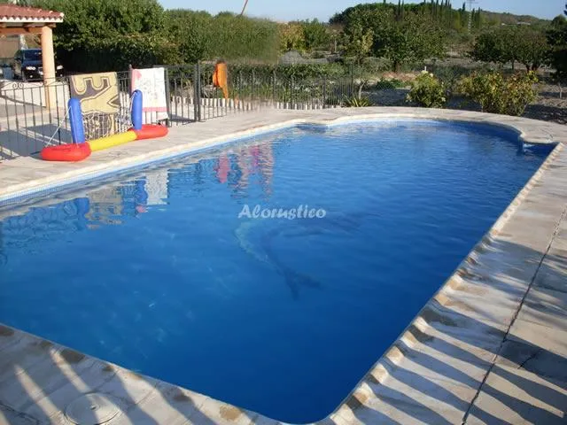 Alojamiento turístico CASA LA YEDRA en MORATALLA · MURCIA