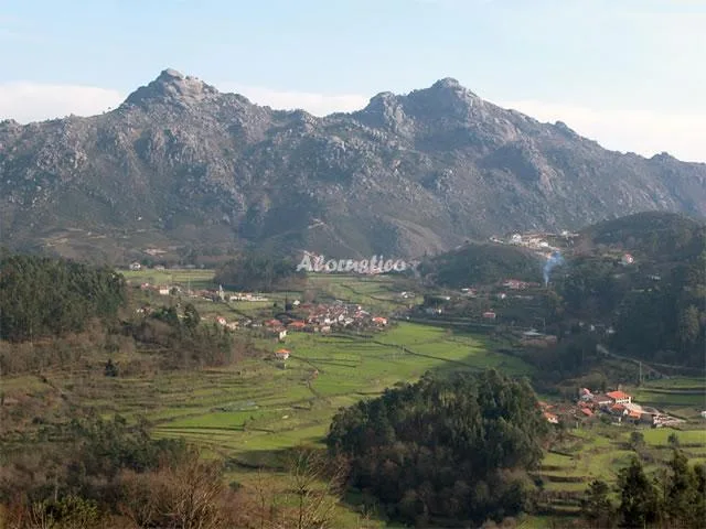 Alojamiento turístico APARTAMENTOS VIA NOVA-Nº1 en LOBIOS · OURENSE