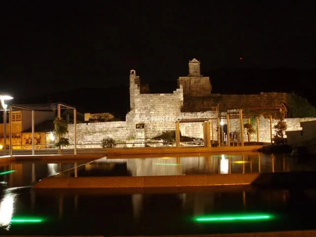 Alojamiento turístico PAZO DOS ULLOA en RIBADAVIA · OURENSE