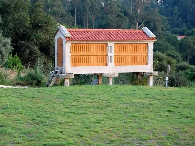 CASA BRAVO en PONTEVEDRA — miniatura 5