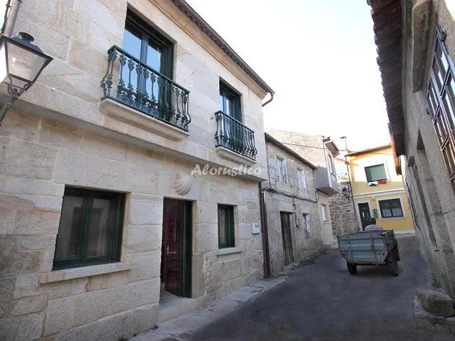CASA CARMEN A POMBA---BABOR (PAREDES DE PIEDRA) en CAMBADOS — foto 2
