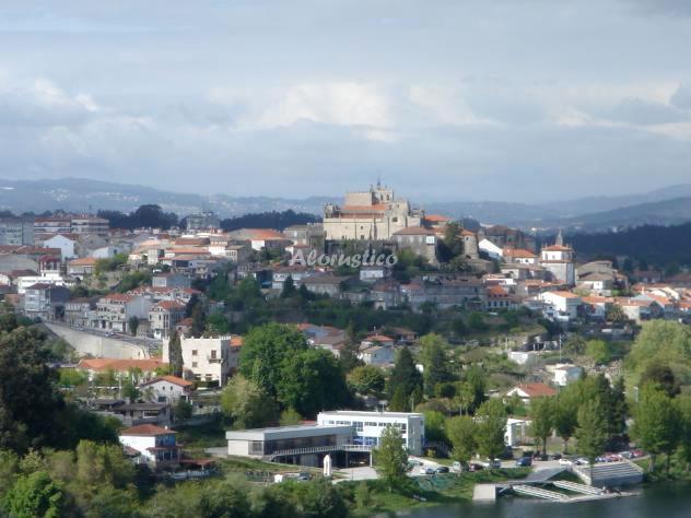 Alojamiento turístico CASA O ROZO II en TUI, PONTEVEDRA